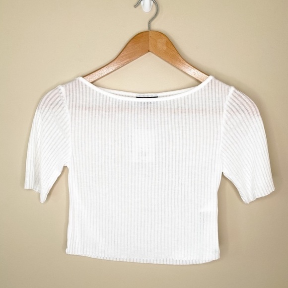 Topshop Tops - Topshop Cropped Tee Top Short Sleeve Ribbed Size 6
